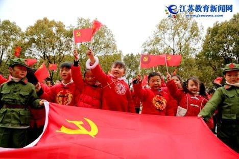 拯救电力塔的泰坦